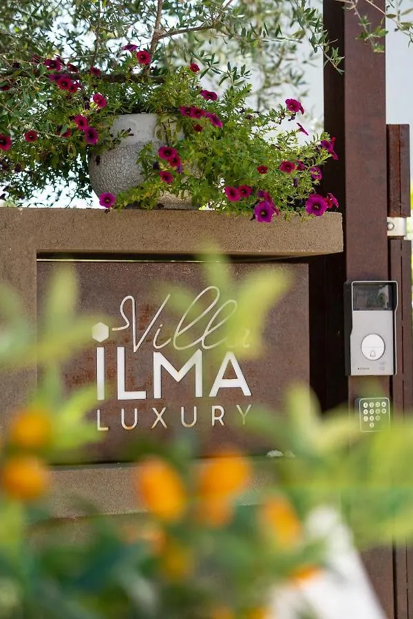 Villa Ilma Luxury Rooms Arzachena Guest house